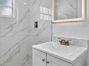 40 NW 68th St, Miami FL 33150