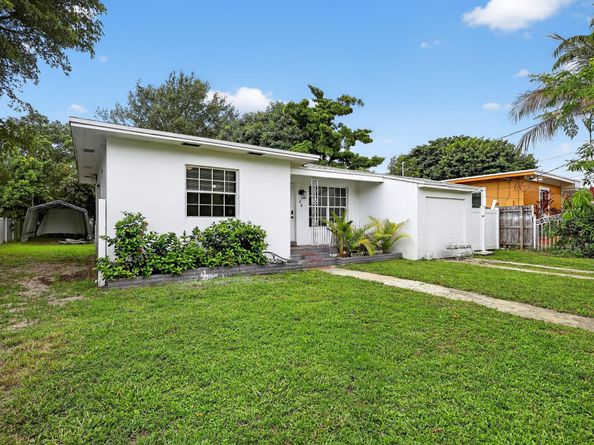 40 NW 68th St, Miami FL 33150