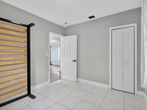 40 NW 68th St, Miami FL 33150