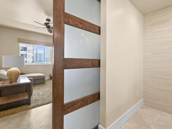 4600 N Ocean Drive 406, Singer Island FL 33404