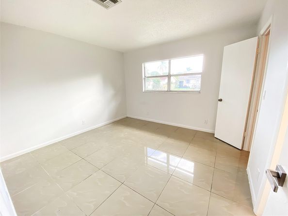 225 Wrena Drive, West Palm Beach FL 33409