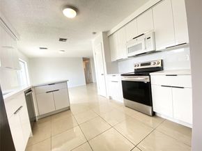 225 Wrena Drive, West Palm Beach FL 33409