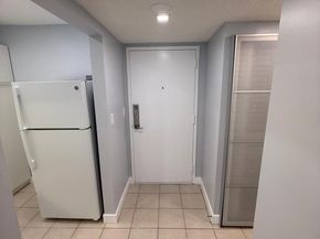 16465 NE 22nd Ave 105, North Miami Beach FL 33160