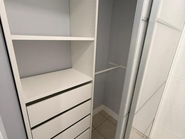 16465 NE 22nd Ave 105, North Miami Beach FL 33160