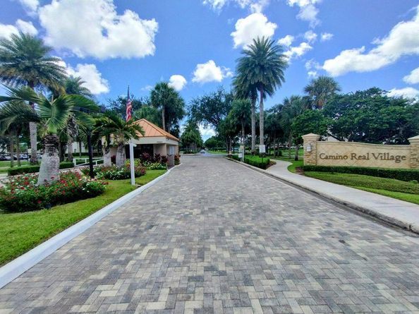5900 Camino Del Sol 203, Boca Raton FL 33433