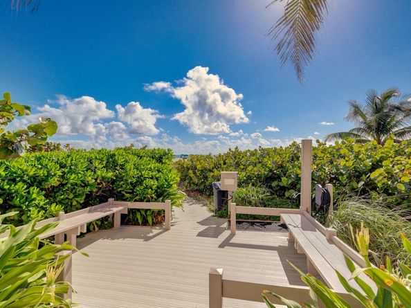 2800 N Ocean Drive B  6d, Singer Island FL 33404