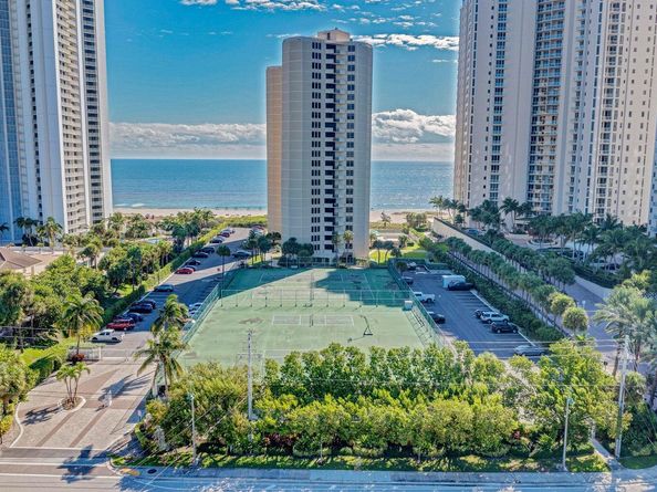 2800 N Ocean Drive B  6d, Singer Island FL 33404