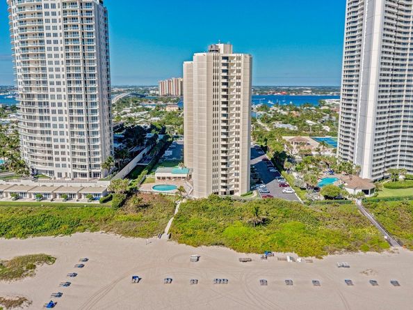 2800 N Ocean Drive B  6d, Singer Island FL 33404