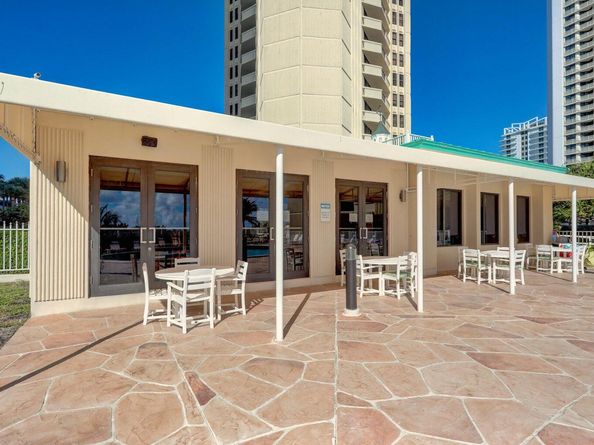 2800 N Ocean Drive B  6d, Singer Island FL 33404