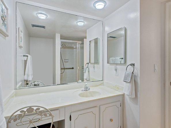2800 N Ocean Drive B  6d, Singer Island FL 33404