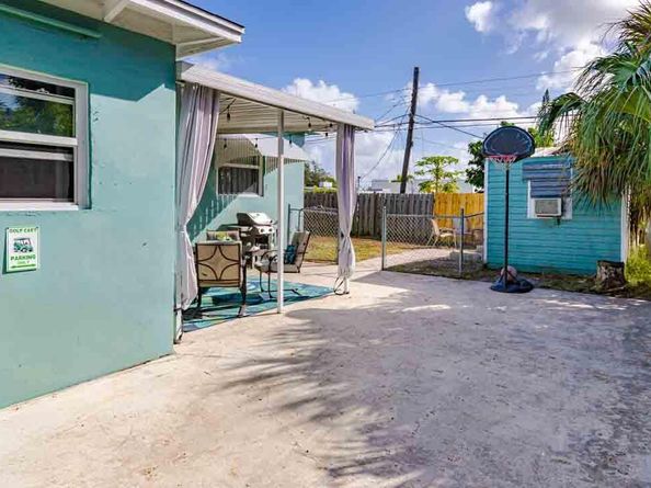 906 N A Street, Lake Worth Beach FL 33460