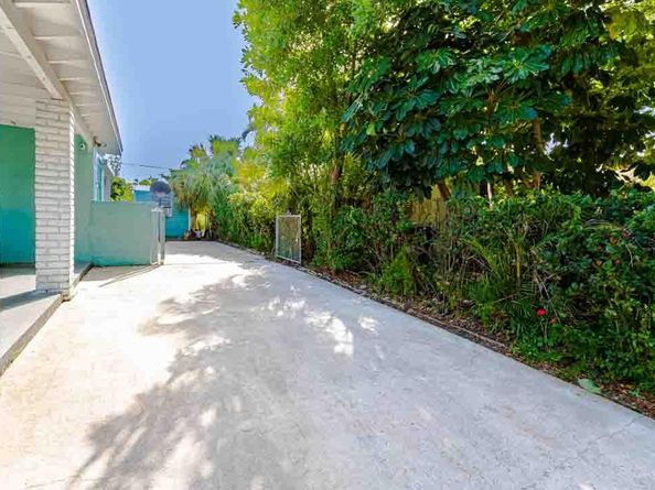 906 N A Street, Lake Worth Beach FL 33460