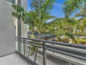 2950 NE 188th Street 312, Aventura FL 33180