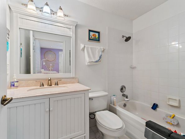1101 Beach Road C, Palm Beach Shores FL 33404
