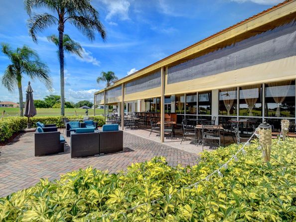 6142 Sand Hills Circle, Lake Worth FL 33463