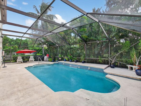6142 Sand Hills Circle, Lake Worth FL 33463