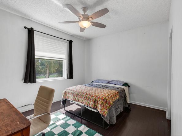 6142 Sand Hills Circle, Lake Worth FL 33463
