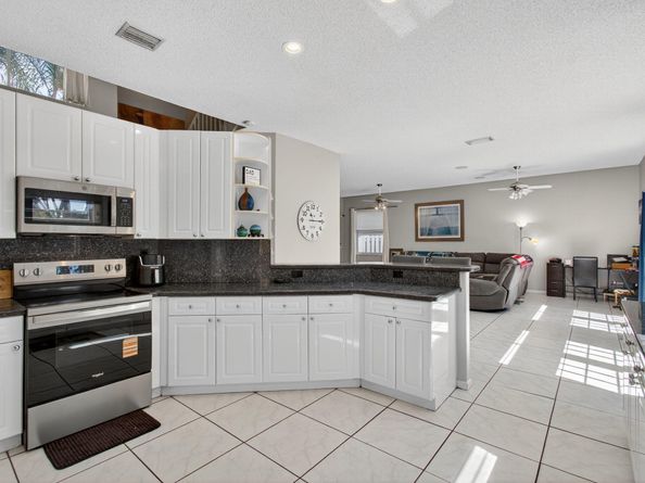 6142 Sand Hills Circle, Lake Worth FL 33463