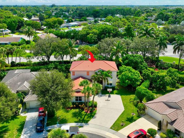 6142 Sand Hills Circle, Lake Worth FL 33463