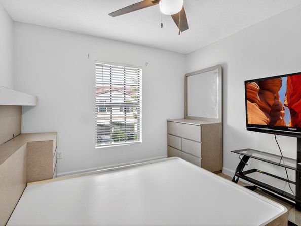4407 Hemlock Drive, Riviera Beach FL 33410