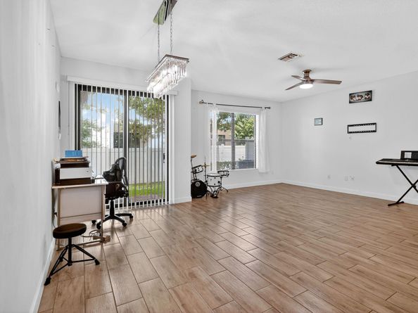 4407 Hemlock Drive, Riviera Beach FL 33410