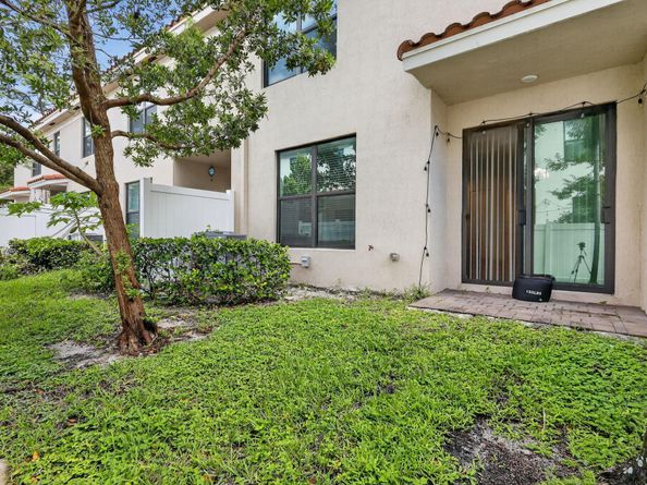 4407 Hemlock Drive, Riviera Beach FL 33410