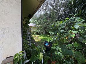 2109 Pinehurst Dr, West Palm Beach FL 33407