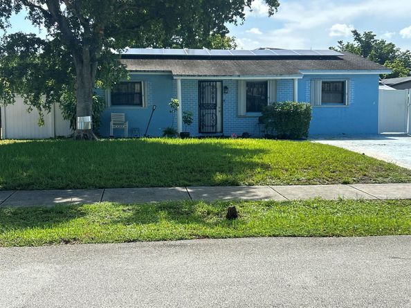 2398 NW 27th Avenue, Fort Lauderdale FL 33311