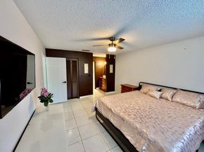 417 SW Natura Avenue B, Deerfield Beach FL 33441