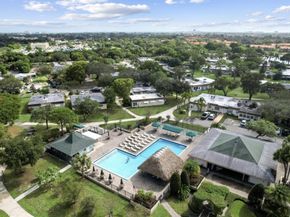 417 SW Natura Avenue B, Deerfield Beach FL 33441