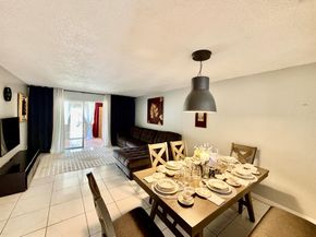 417 SW Natura Avenue B, Deerfield Beach FL 33441