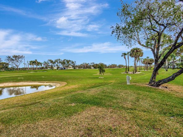 10315 N Andover Coach Lane A2, Lake Worth FL 33449