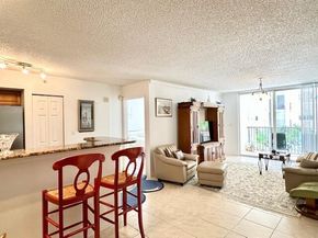 1801 N Flagler Drive 233, West Palm Beach FL 33407