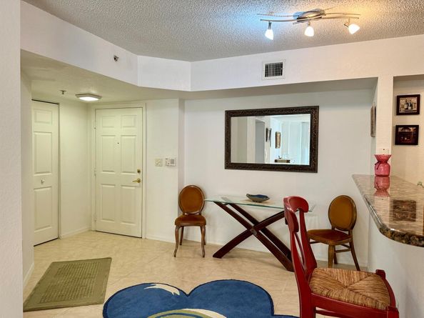 1801 N Flagler Drive 233, West Palm Beach FL 33407