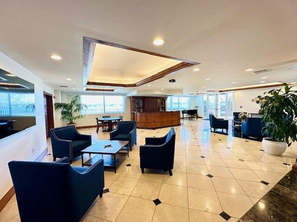 1801 N Flagler Drive 233, West Palm Beach FL 33407