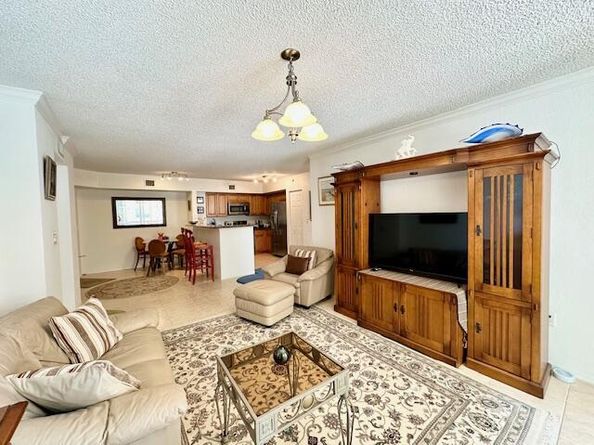 1801 N Flagler Drive 233, West Palm Beach FL 33407