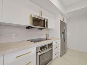 1551 N Flagler Drive 1216, West Palm Beach FL 33401