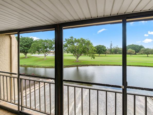 4527 Luxemburg Court, Lake Worth FL 33467