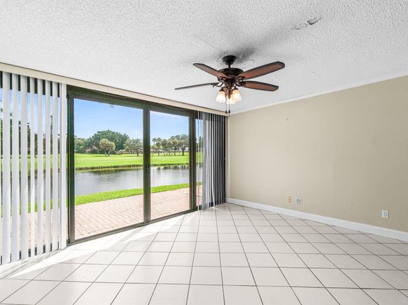 4527 Luxemburg Court, Lake Worth FL 33467