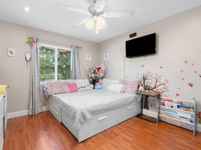 9941 SW 16th St, Pembroke Pines FL 33025