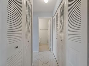 7681 Tahiti Lane 205, Lake Worth FL 33467