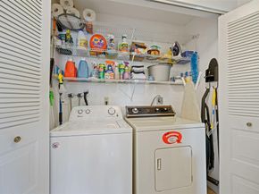 7681 Tahiti Lane 205, Lake Worth FL 33467