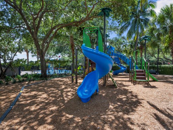 321 September Street, Palm Beach Gardens FL 33410