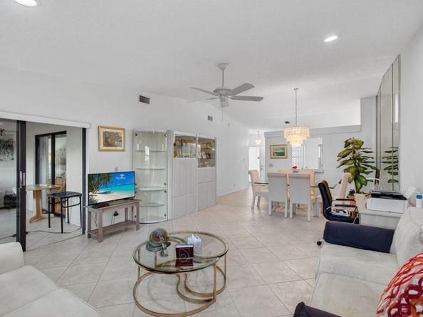 6272 Kings Gate Circle, Delray Beach FL 33484