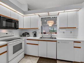 6272 Kings Gate Circle, Delray Beach FL 33484