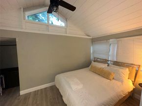 232 Seminole Ave, Fort Lauderdale FL 33312