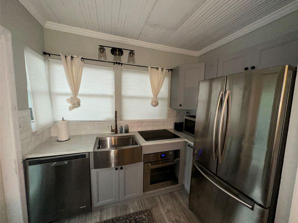 232 Seminole Ave, Fort Lauderdale FL 33312