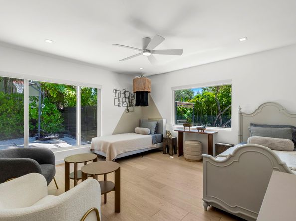 2711 NE 19th St, Fort Lauderdale FL 33305
