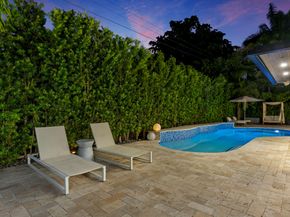 2711 NE 19th St, Fort Lauderdale FL 33305