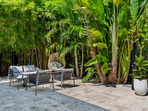 2711 NE 19th St, Fort Lauderdale FL 33305